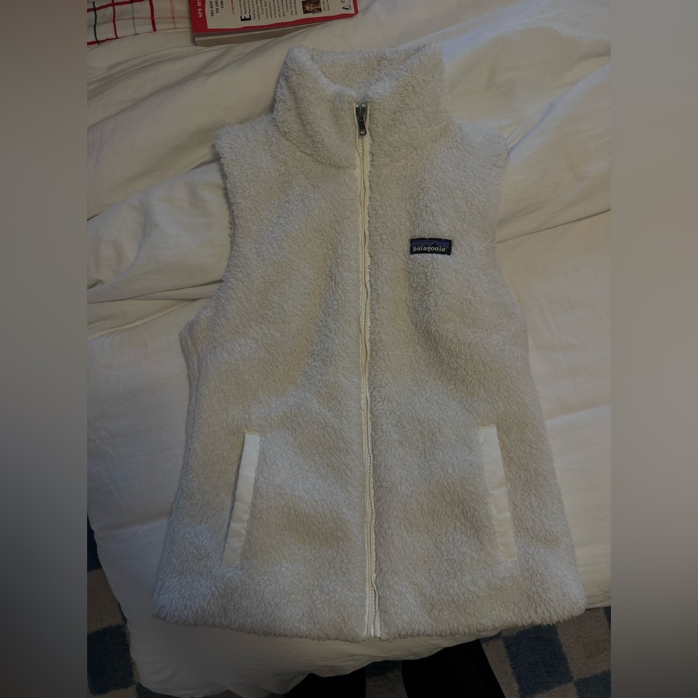 Patagonia Fuzzy White Vest